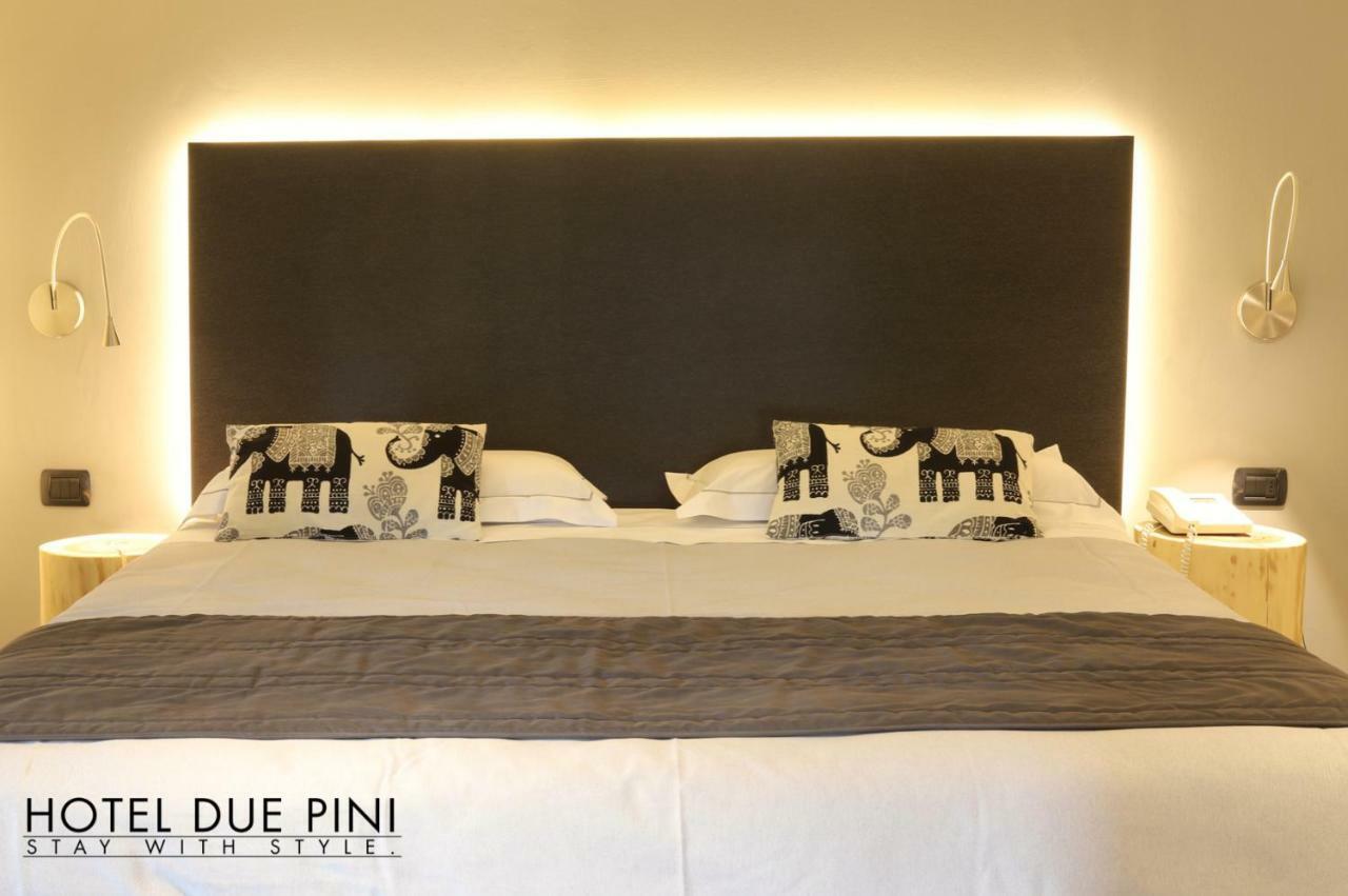 פורמיג'ינה Hotel Due Pini מראה חיצוני תמונה