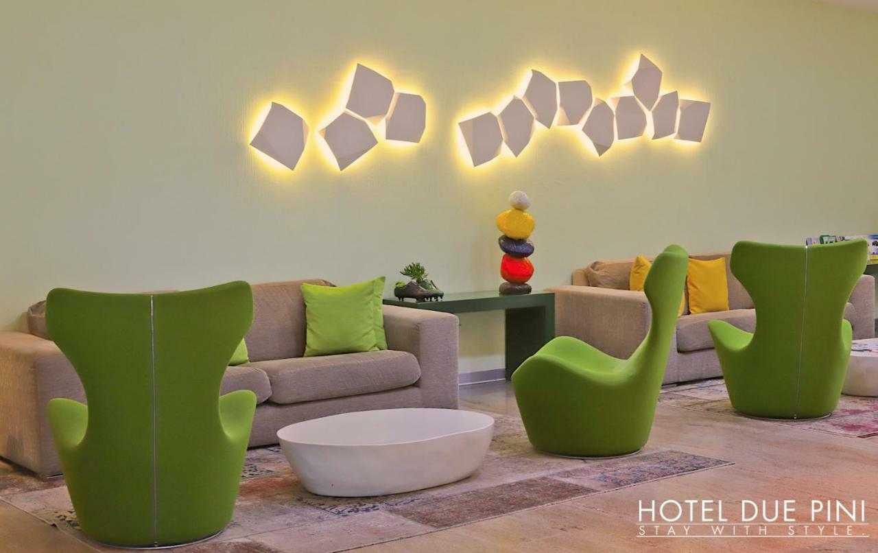 פורמיג'ינה Hotel Due Pini מראה חיצוני תמונה