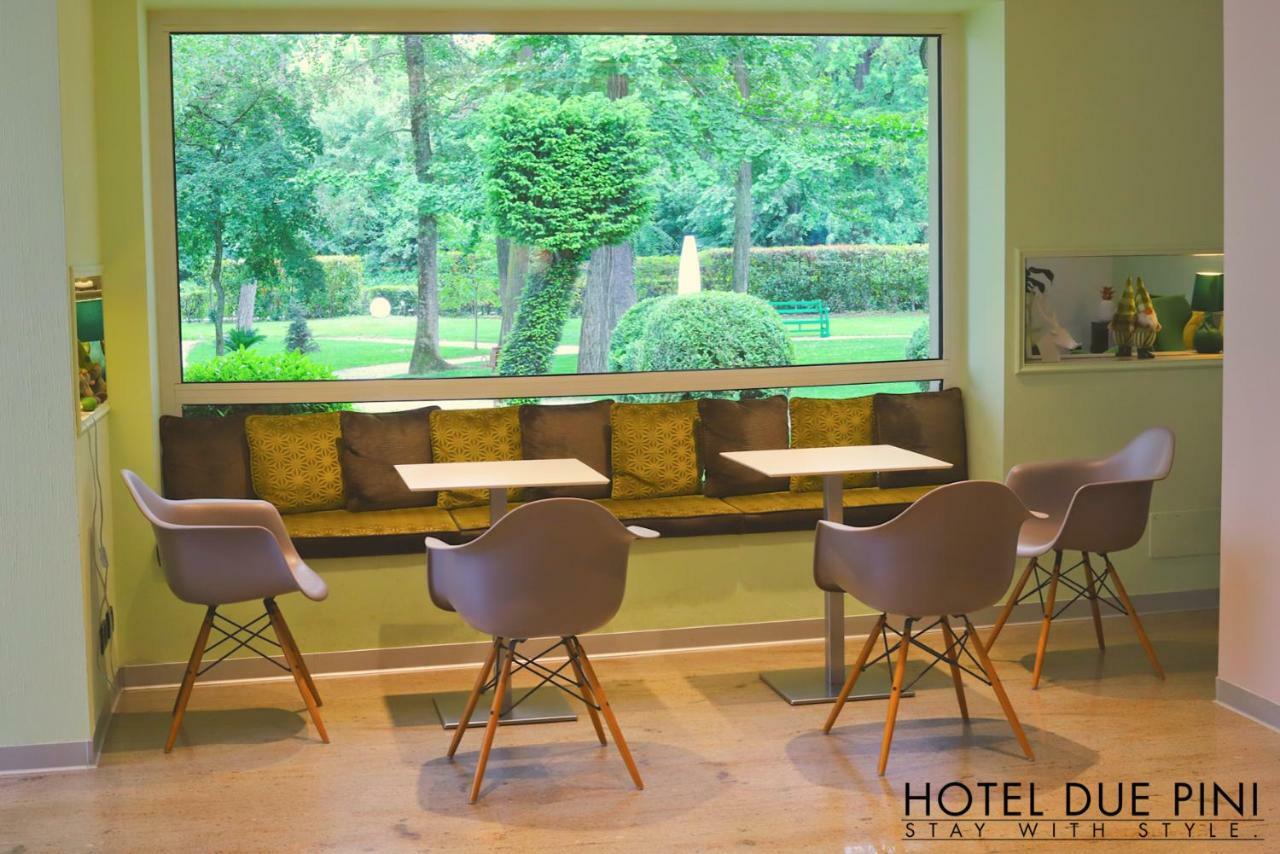 פורמיג'ינה Hotel Due Pini מראה חיצוני תמונה